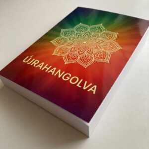 ÚJRAHANGOLVA naptárkönyv